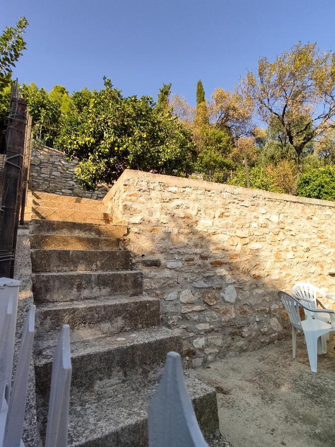 Appartamento Travelers Stasis Nafpaktos Esterno foto